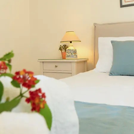 Perigiali Otel 3*