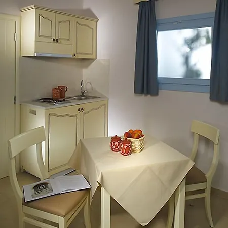 Otel Perigiali