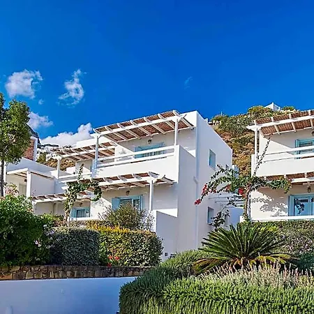 Hotel Perigiali 3*